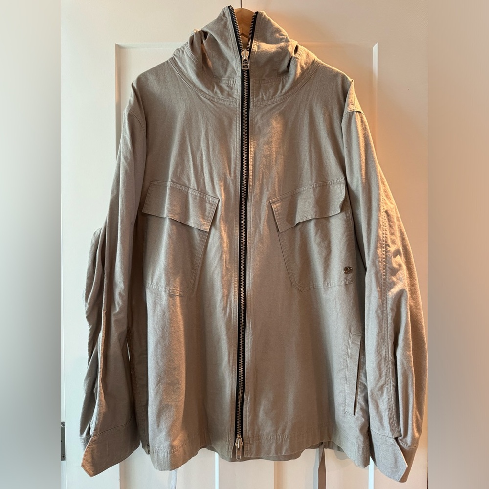 Adidas slvr line tan zip-front hooded lightweight jacket, size Large